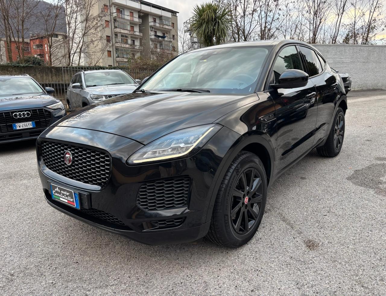 Jaguar E-Pace 2.0D 150 CV AWD R-Dynamic TOTAL BLACK
