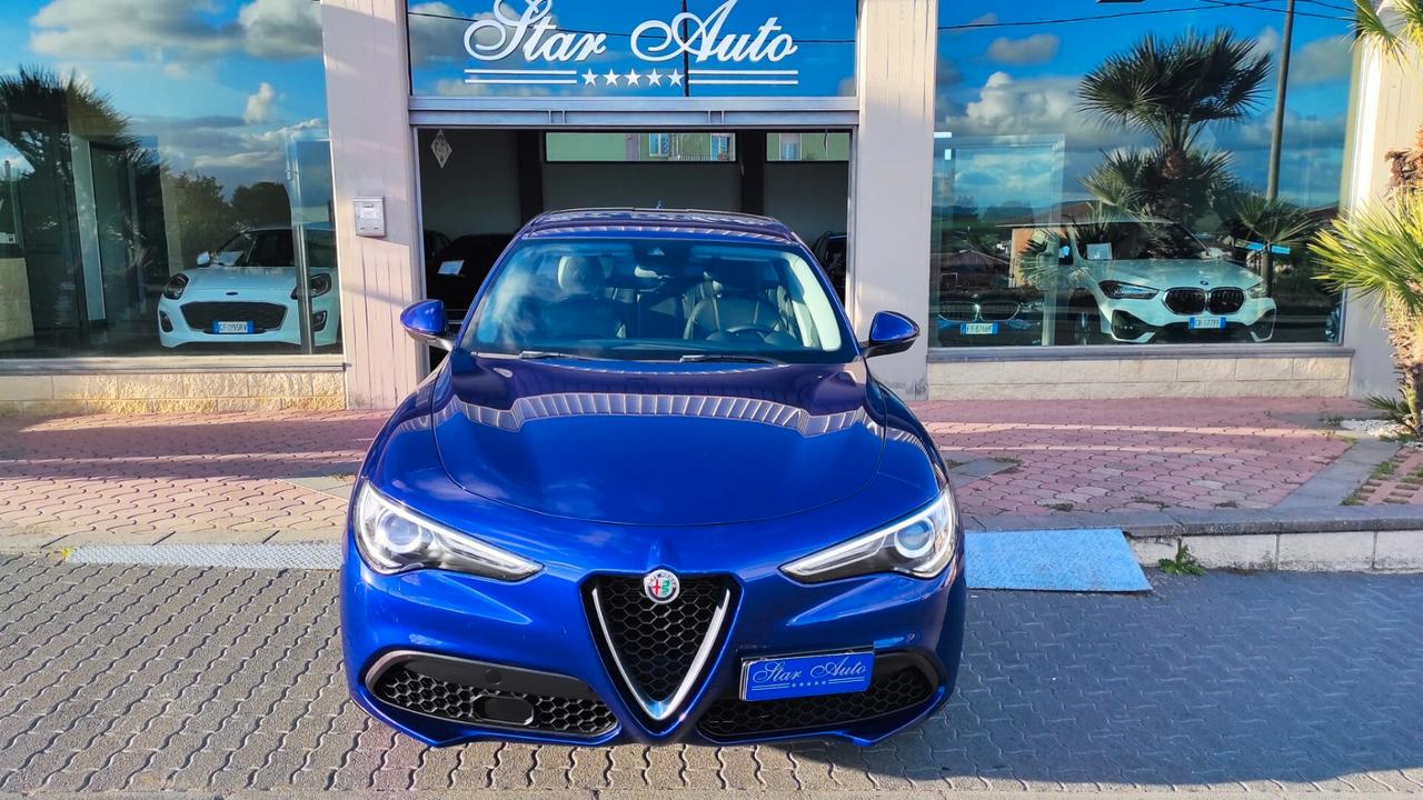 Alfa Romeo Stelvio 2.2 Turbodiesel 160 CV AT8 RWD Super