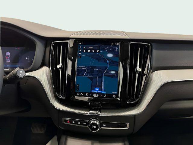 VOLVO XC60 B4 (d) aut Plus Dark N1 Tetto Panoramico Ap.