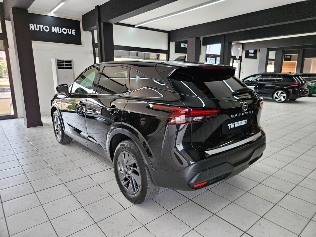 Nissan Qashqai 1.3 mhev Business 2wd 158cv xtronic - IVA ESPOSTA