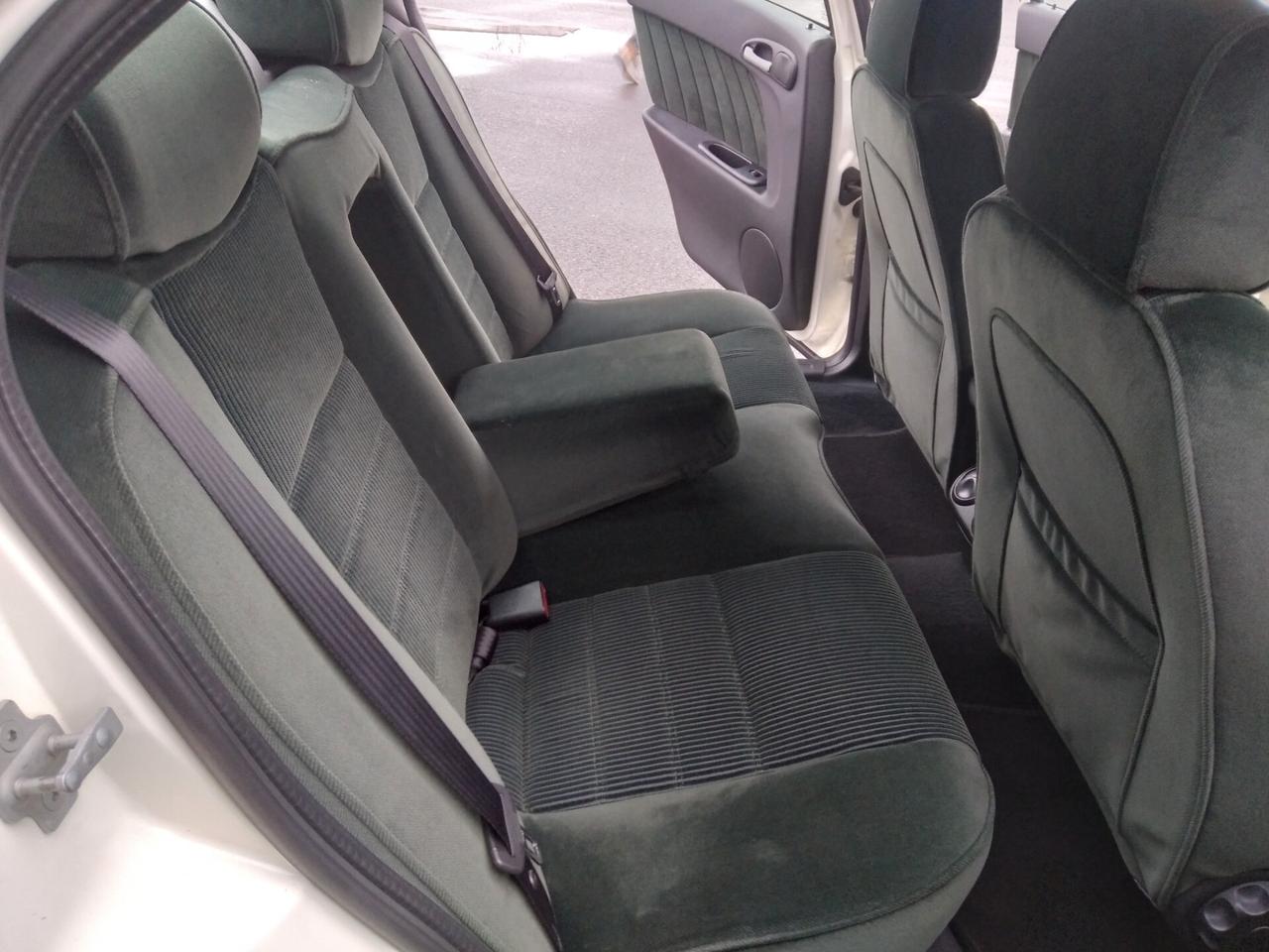 Alfa Romeo 156 2.0i 16V Twin Spark cat Selespeed Distinctive