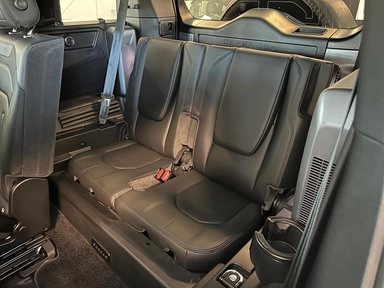 Land Rover Defender 110 3.0D I6 250 CV AWD Auto X-Dynamic HSE