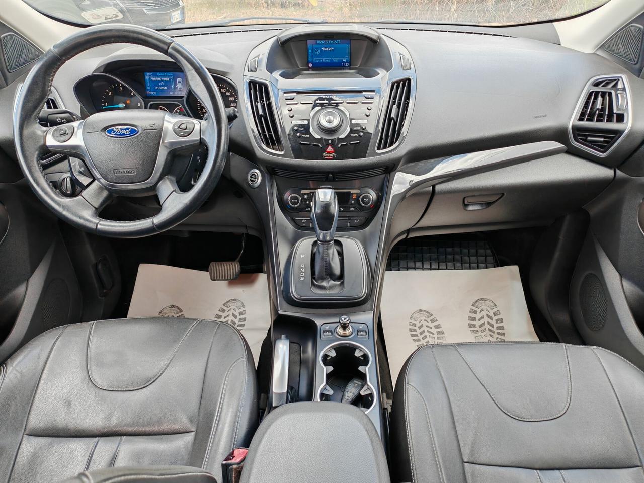 Ford Kuga 2.0 TDCI 163CV Navig cruise led 2013