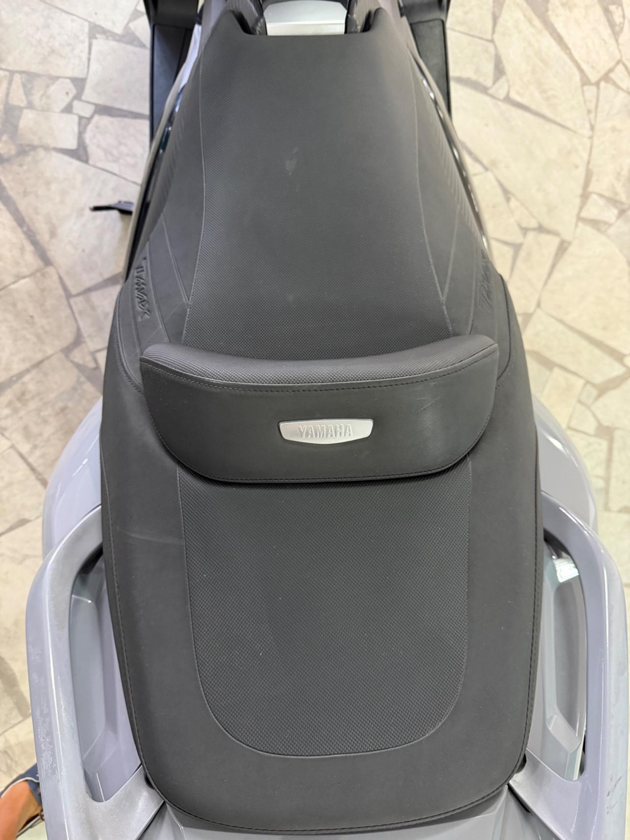 Yamaha TMAX 530 LUXE MAX