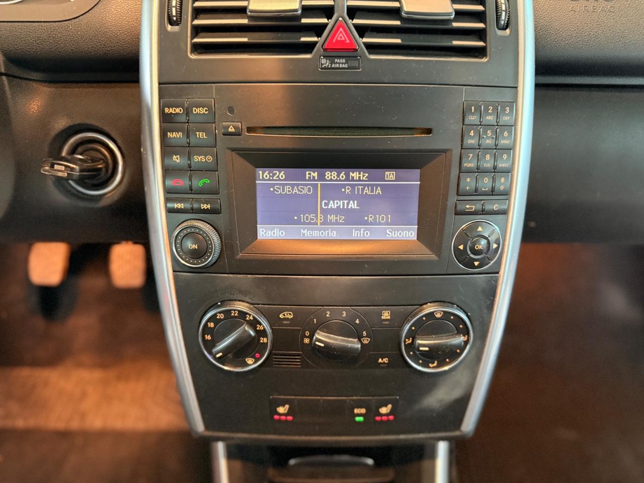 Mercedes-benz A 160 BlueEFFICIENCY neopatentati 2011