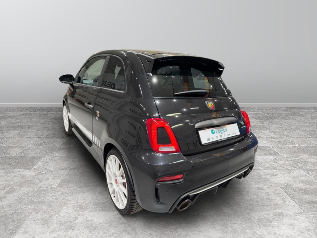 Abarth 500 - 695 1.4 t-jet 70th 180cv