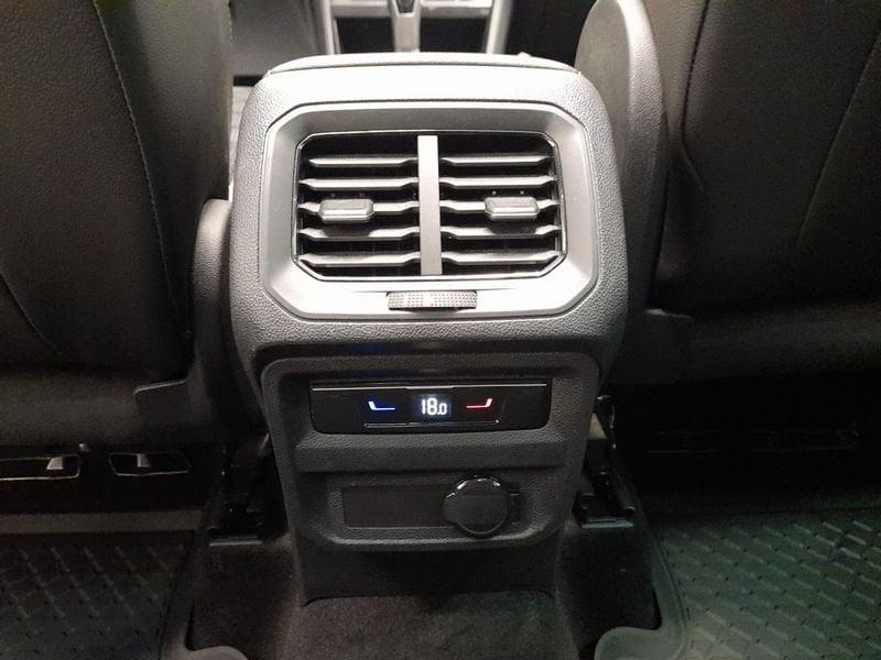 Volkswagen Tiguan 1.5 TSI ACT R-Line DSG