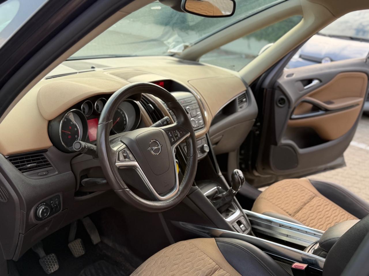 Opel Zafira Tourer 1.6 CDTi euro6 - 2014 7 posti