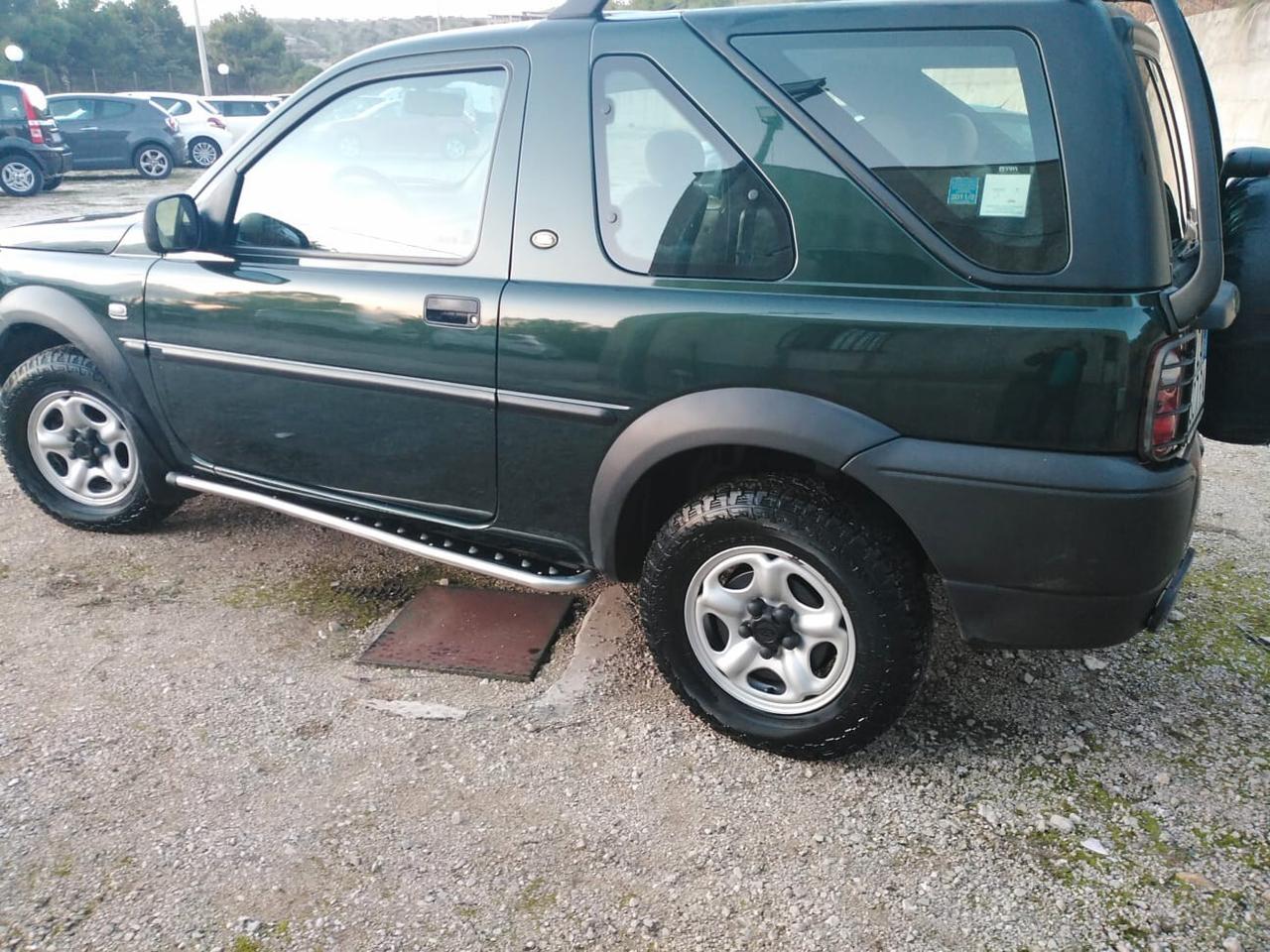 Land Rover Freelander 2.0 Td4 Hardback - 2002