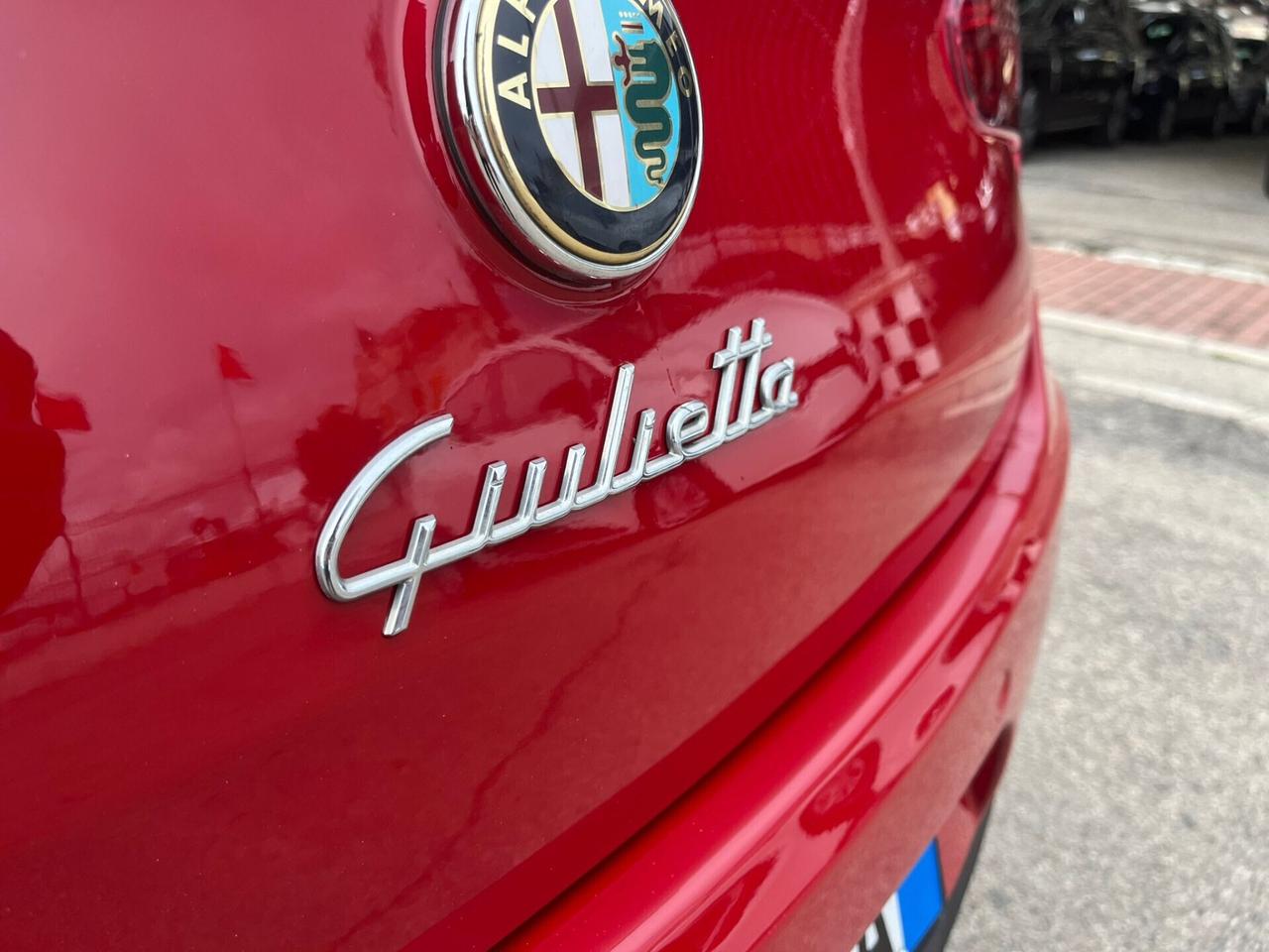 Alfa Romeo Giulietta 2.0 JTDm Q Live Sport 2014