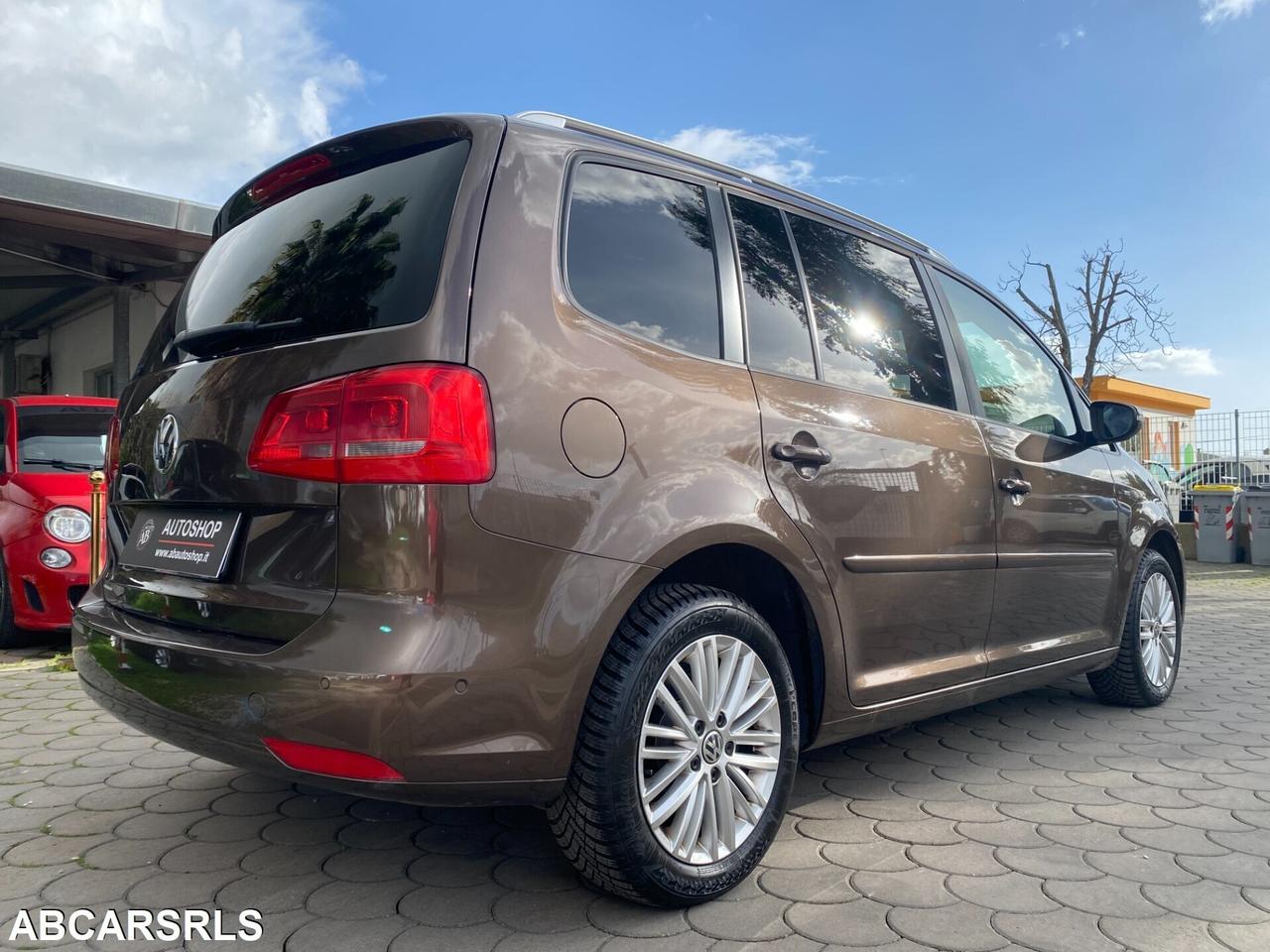 VOLKSWAGEN - Touran - 1.6 TDI Trendline BMT - FINA