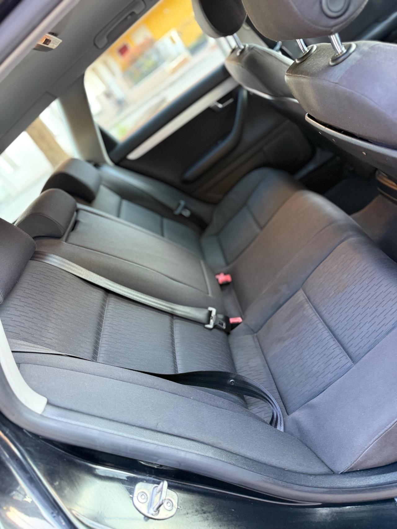 Audi A4 1.9 TDI Avant Top