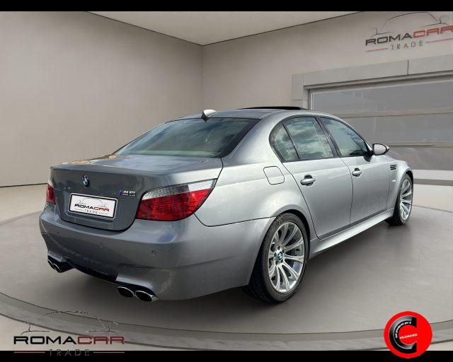 BMW M5 cat