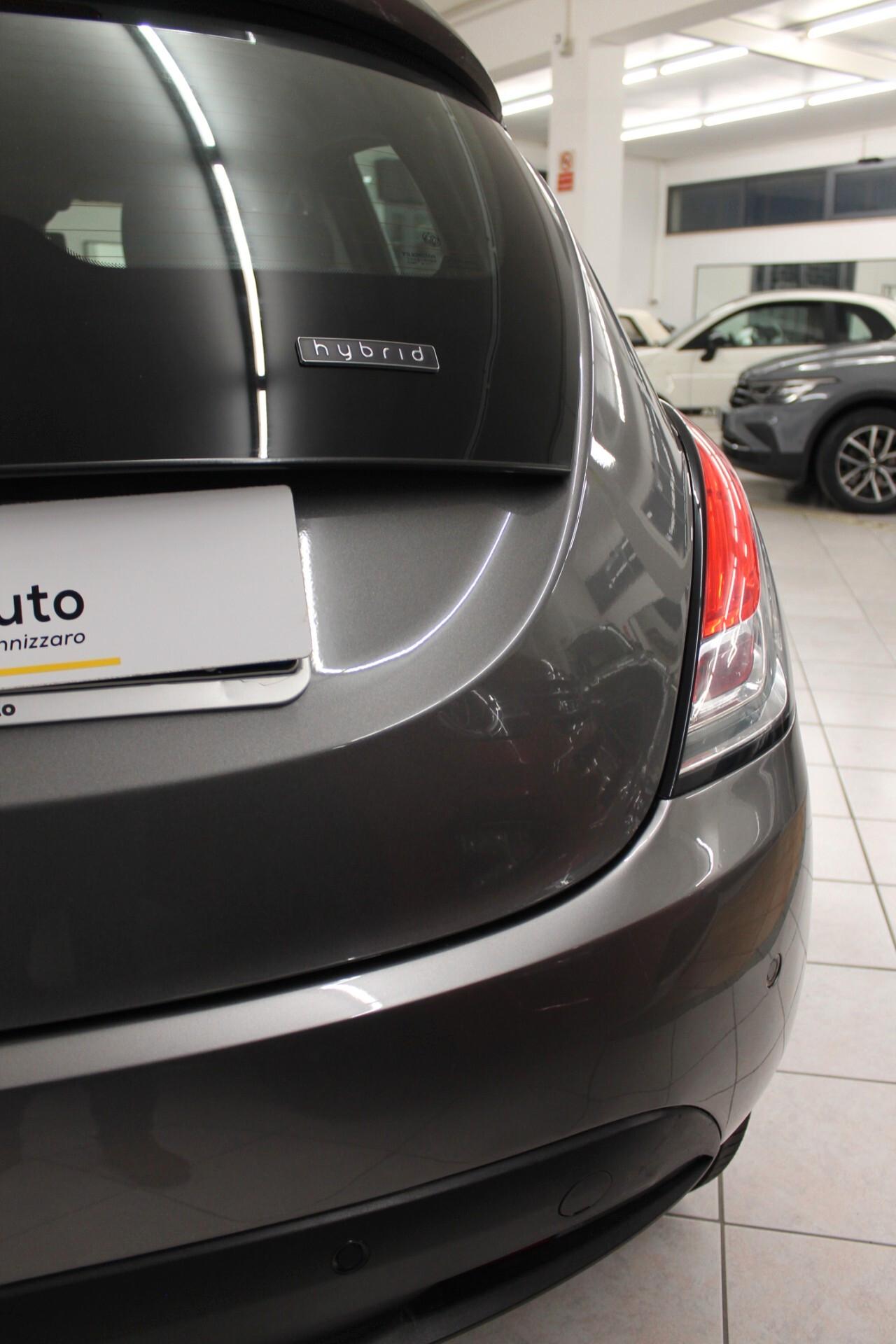 Lancia Ypsilon 1.0 FireFly 5 porte S&S Hybrid Ecochic UnYca