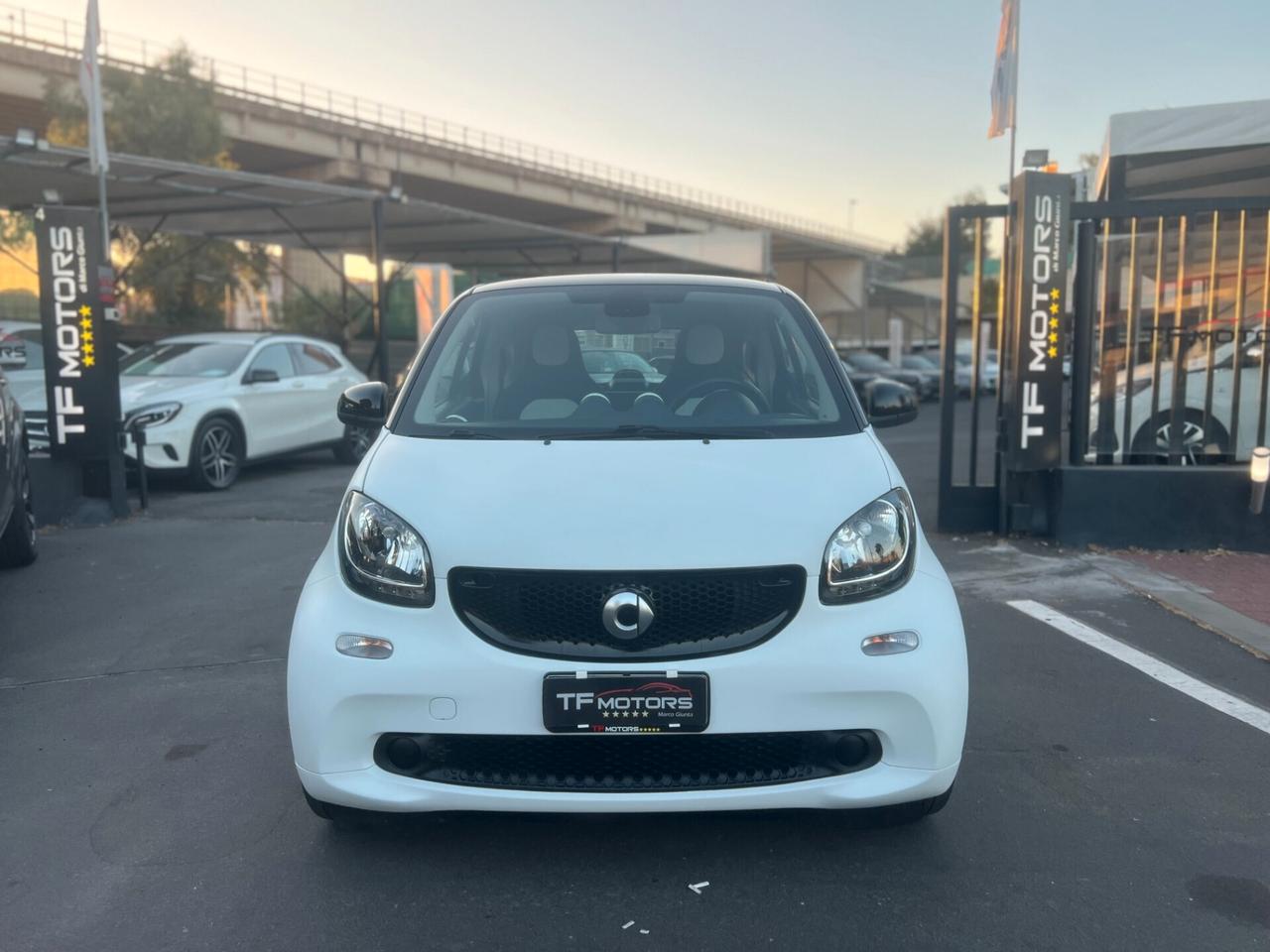 Smart fortwo 453 PASSION SOLO 97.000KM 2015
