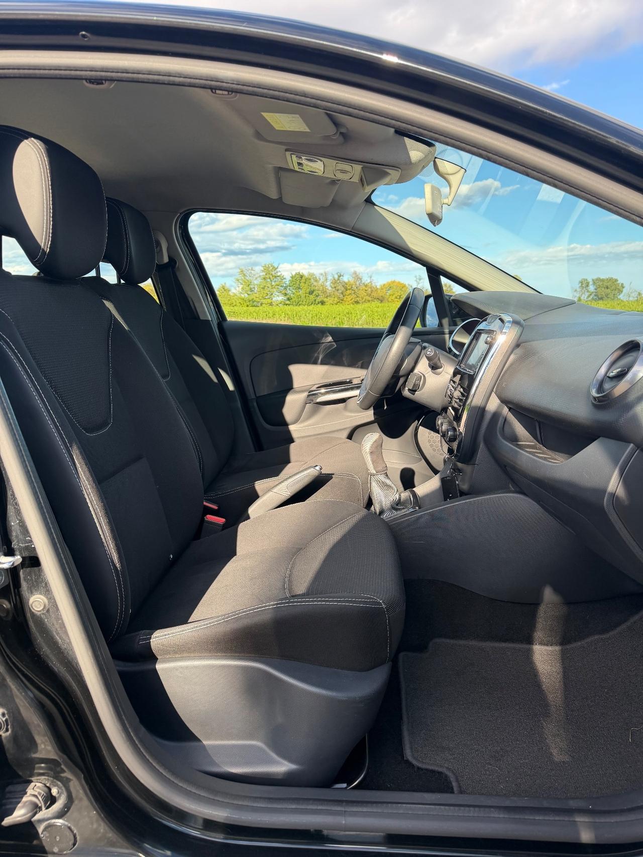 Renault Clio .