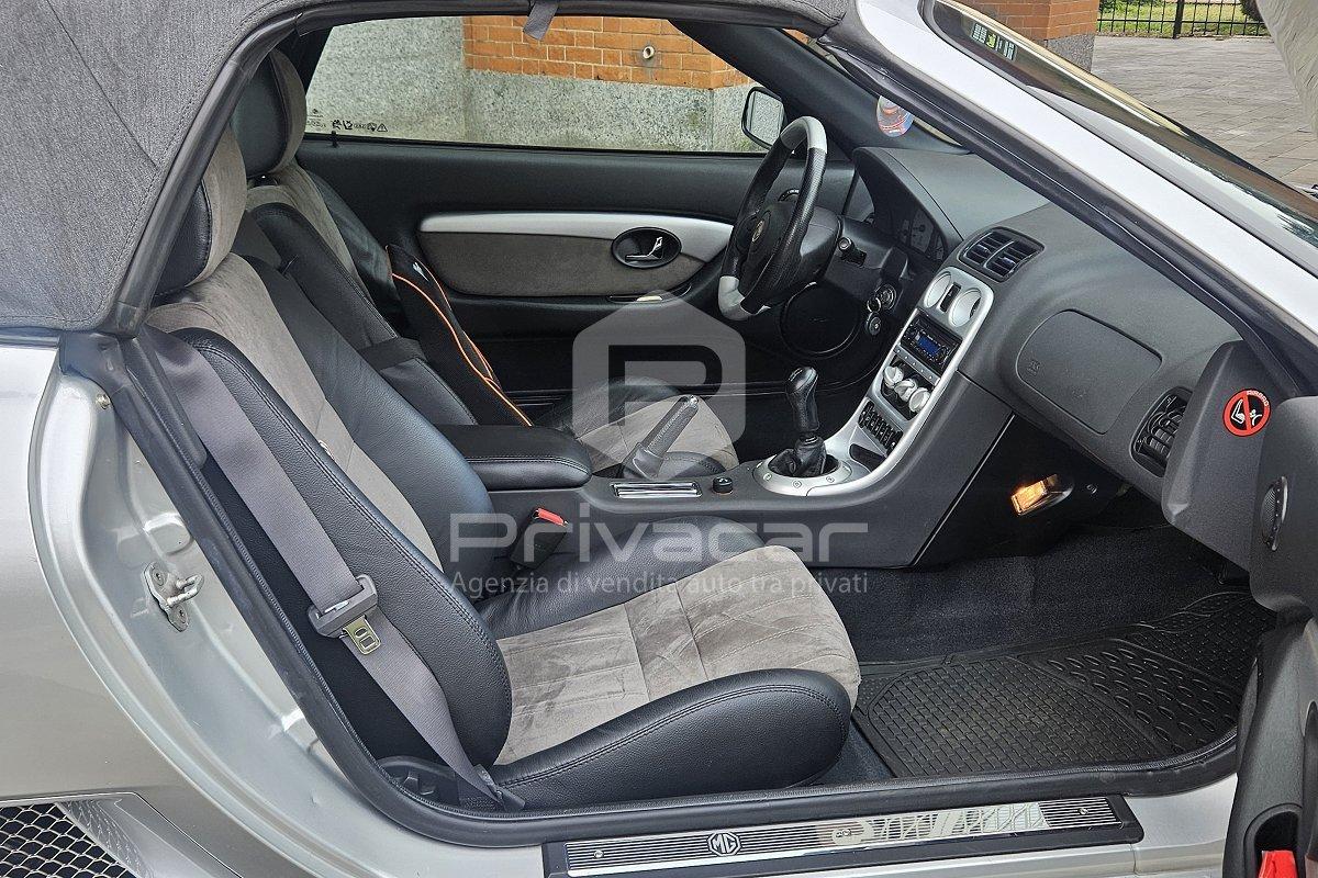MG TF 115 1.6 16V cat LE '04
