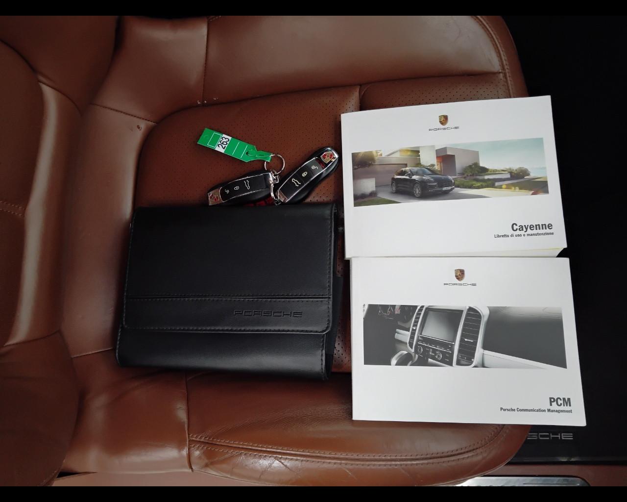 PORSCHE Cayenne II 2015 - Cayenne 3.0 tiptronic