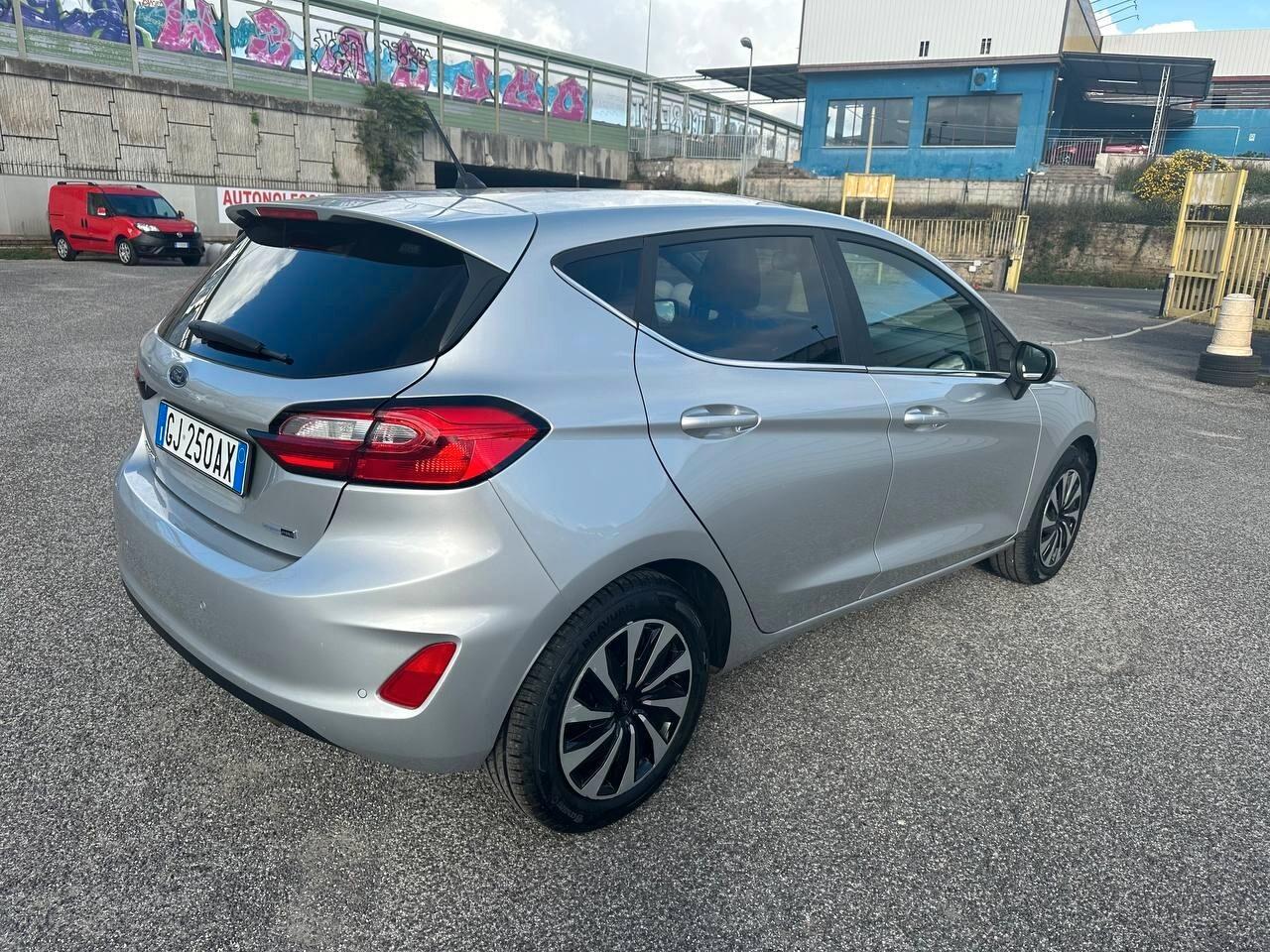 Ford Fiesta 1.0 Ecoboost Hybrid 125 CV DCT 5 porte Titanium