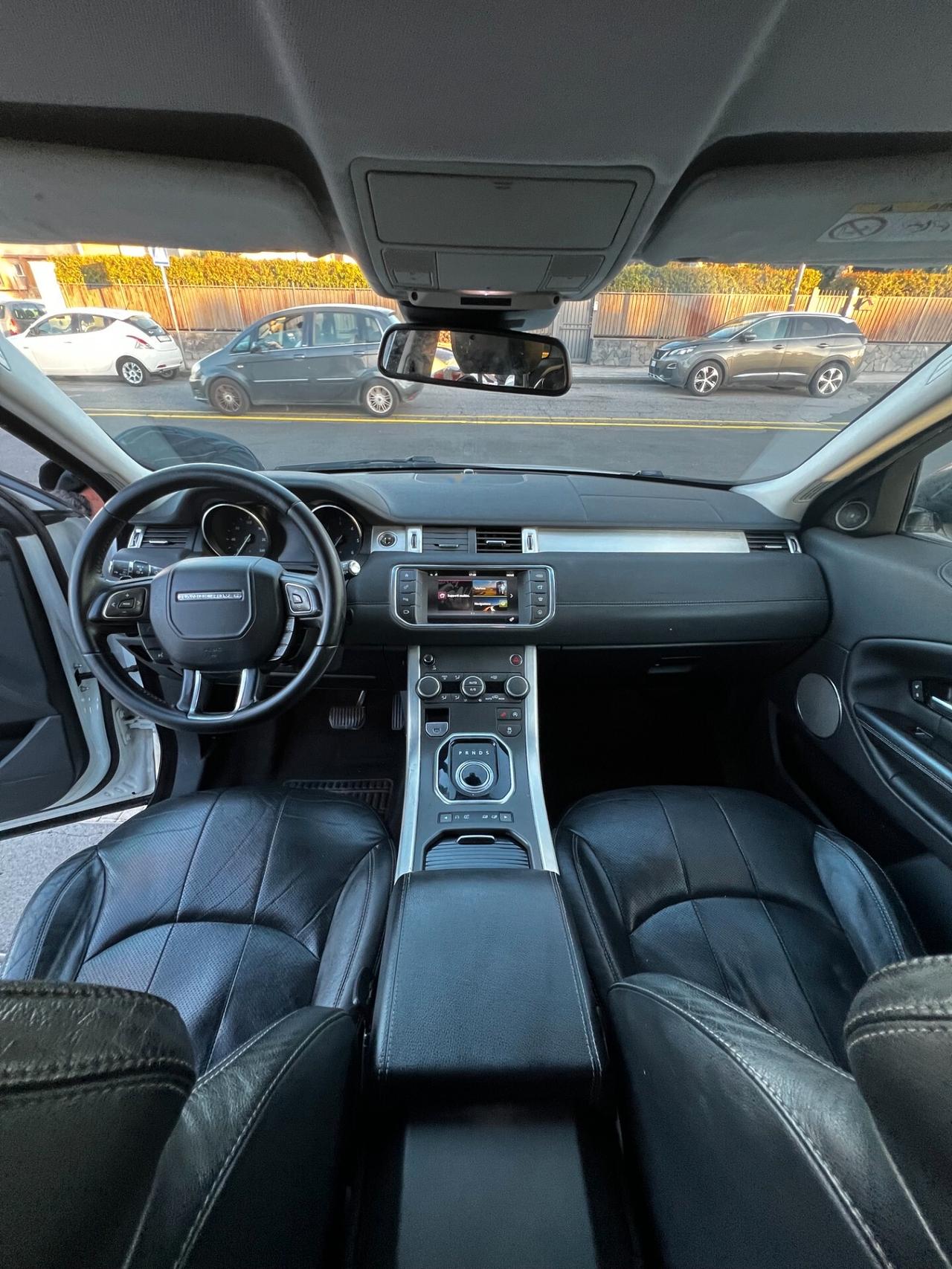 Land Rover Range Evoque 2.0 TD4 180 CV 5p. Autobiography