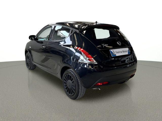 LANCIA Ypsilon 1.2 69 CV Elefantino Blu NEOPAT. - Bluetooth - USB