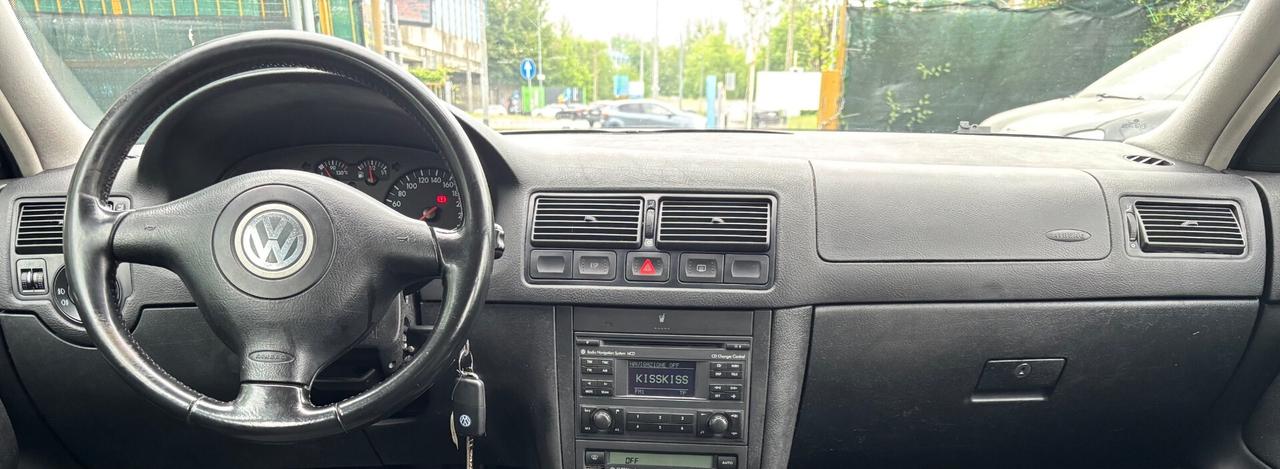 Volkswagen Golf 1.6 5p Highline Plus