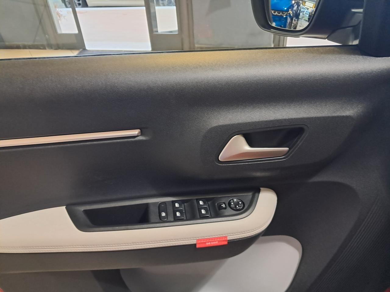 Citroen C3 e-C3 motore elettrico 113 cv Max