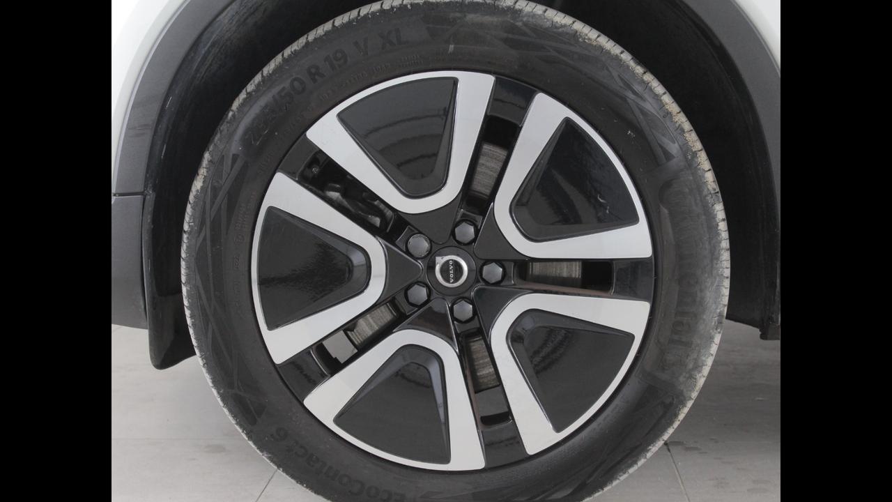 VOLVO XC40 - XC40 1.5 t5 phev Inscription Expression auto my21