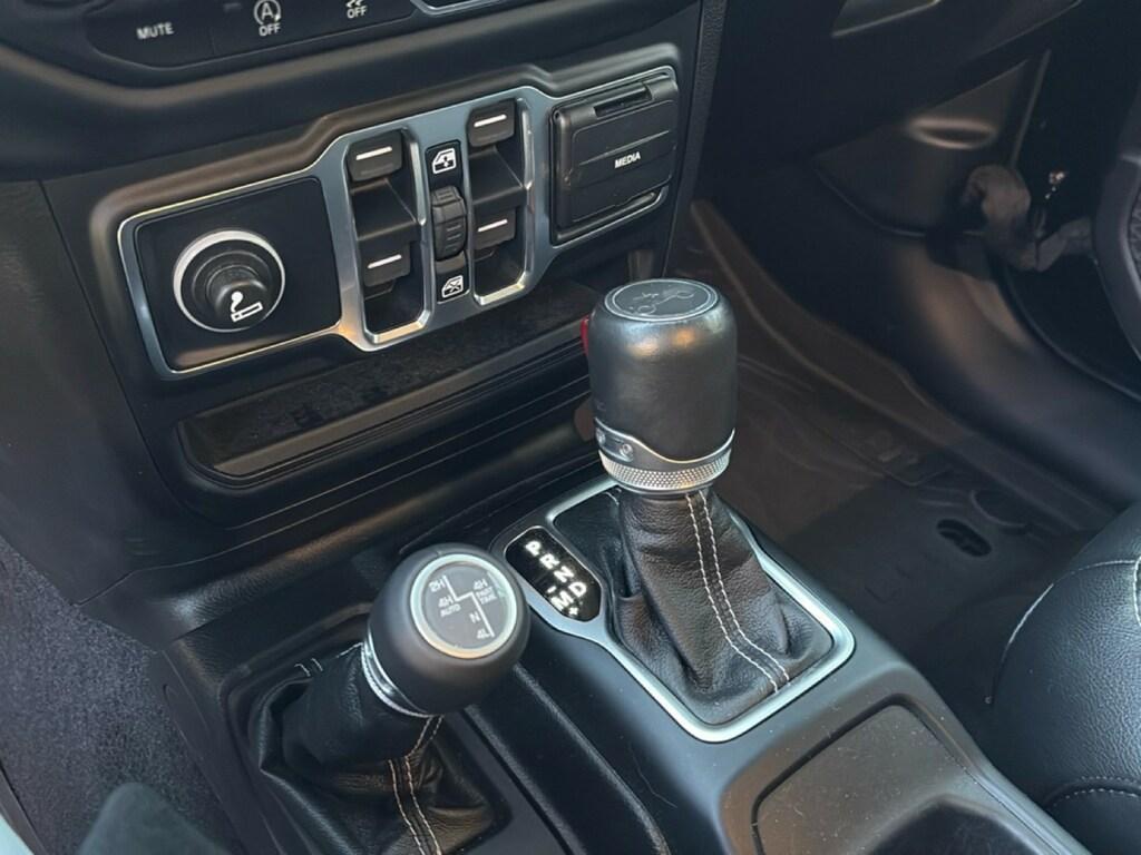 Jeep Wrangler Unlimited 2.0 Sahara 4WD Auto