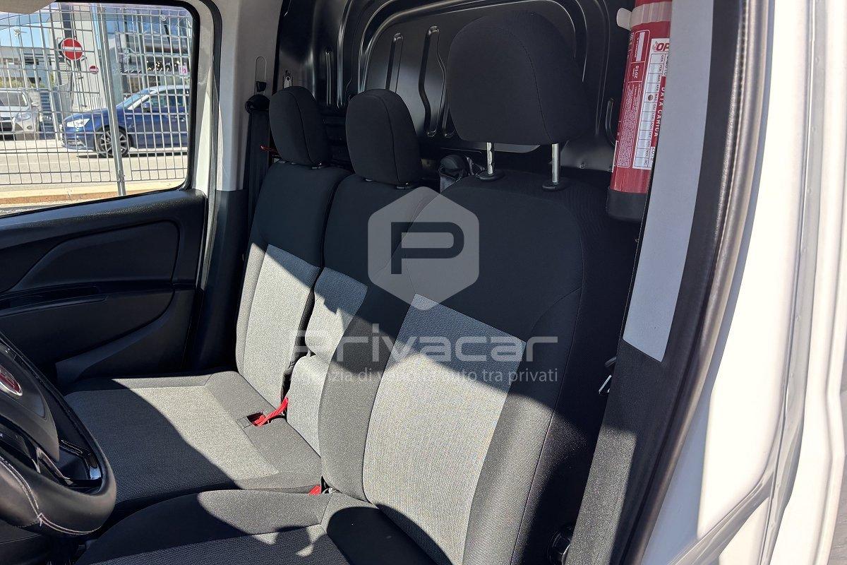 FIAT Doblò 1.4 T-Jet Natural Power PL-TN Cargo Maxi Lam.SX 3posti