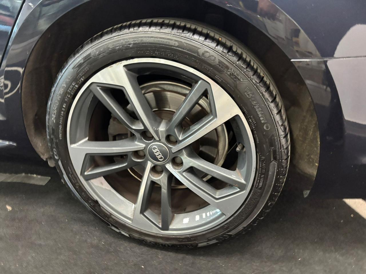 Audi A4 Avant 3.0 TDI quattro S tronic Sport