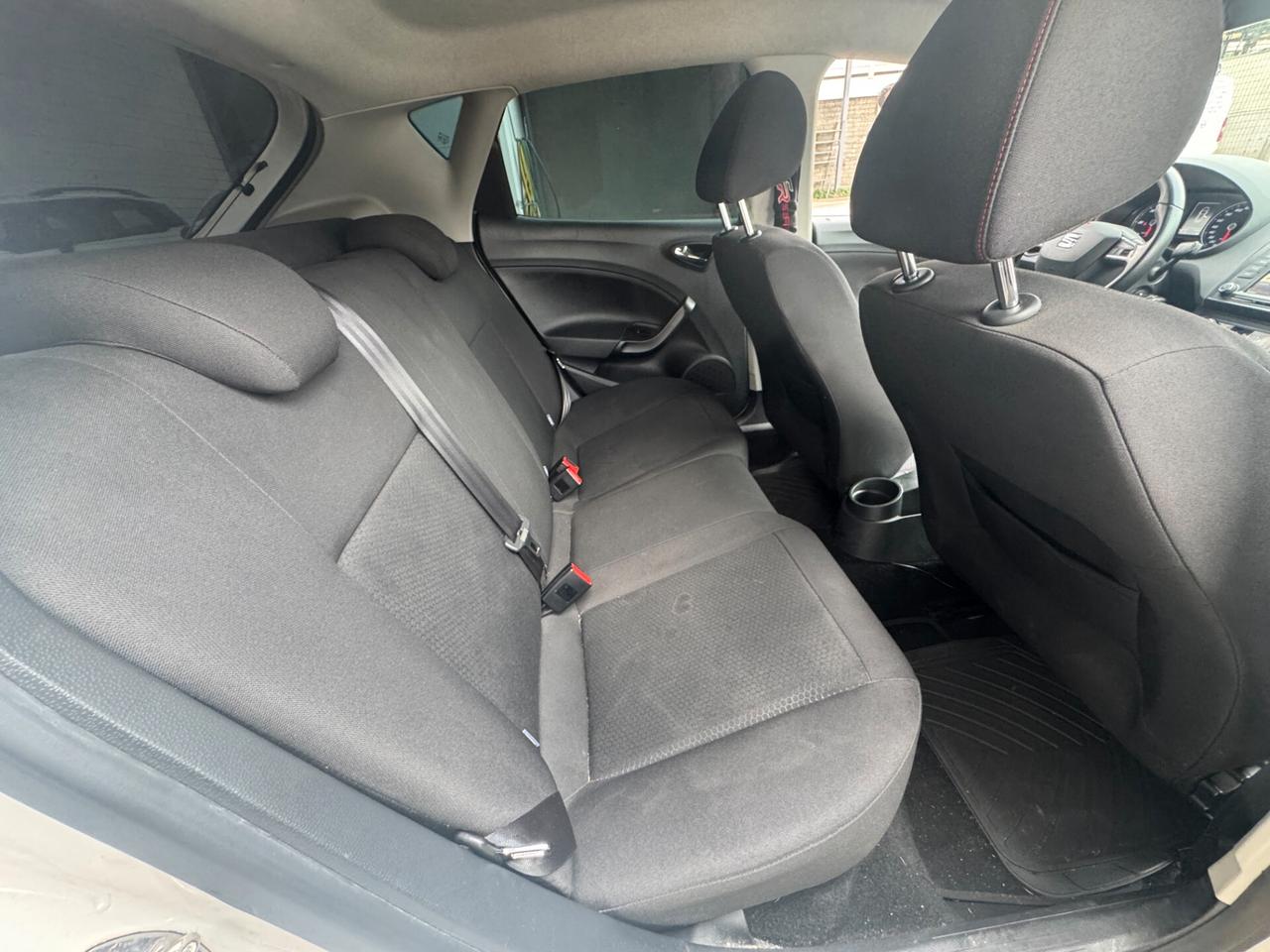 SEAT Ibiza 1.4 TDI 90 CV CR 5p. FR **NEOPATENTATI**