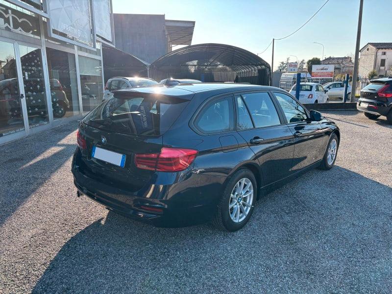 BMW 318D TOURING BUSINESS ADVANTAGE AU