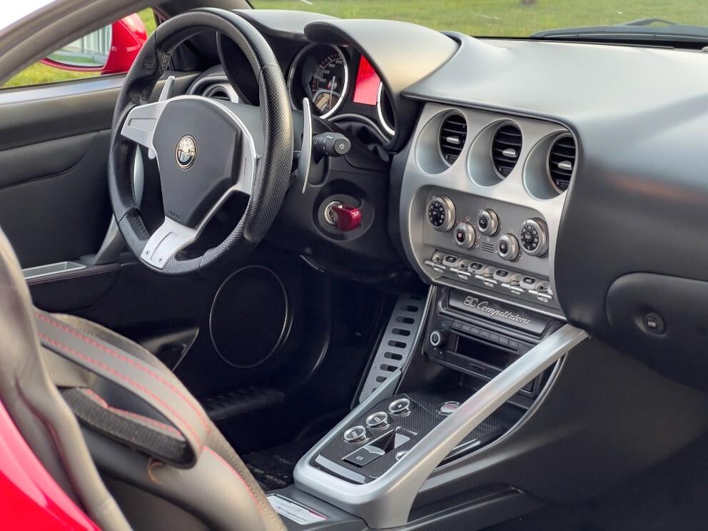 Alfa Romeo 8C Competizione