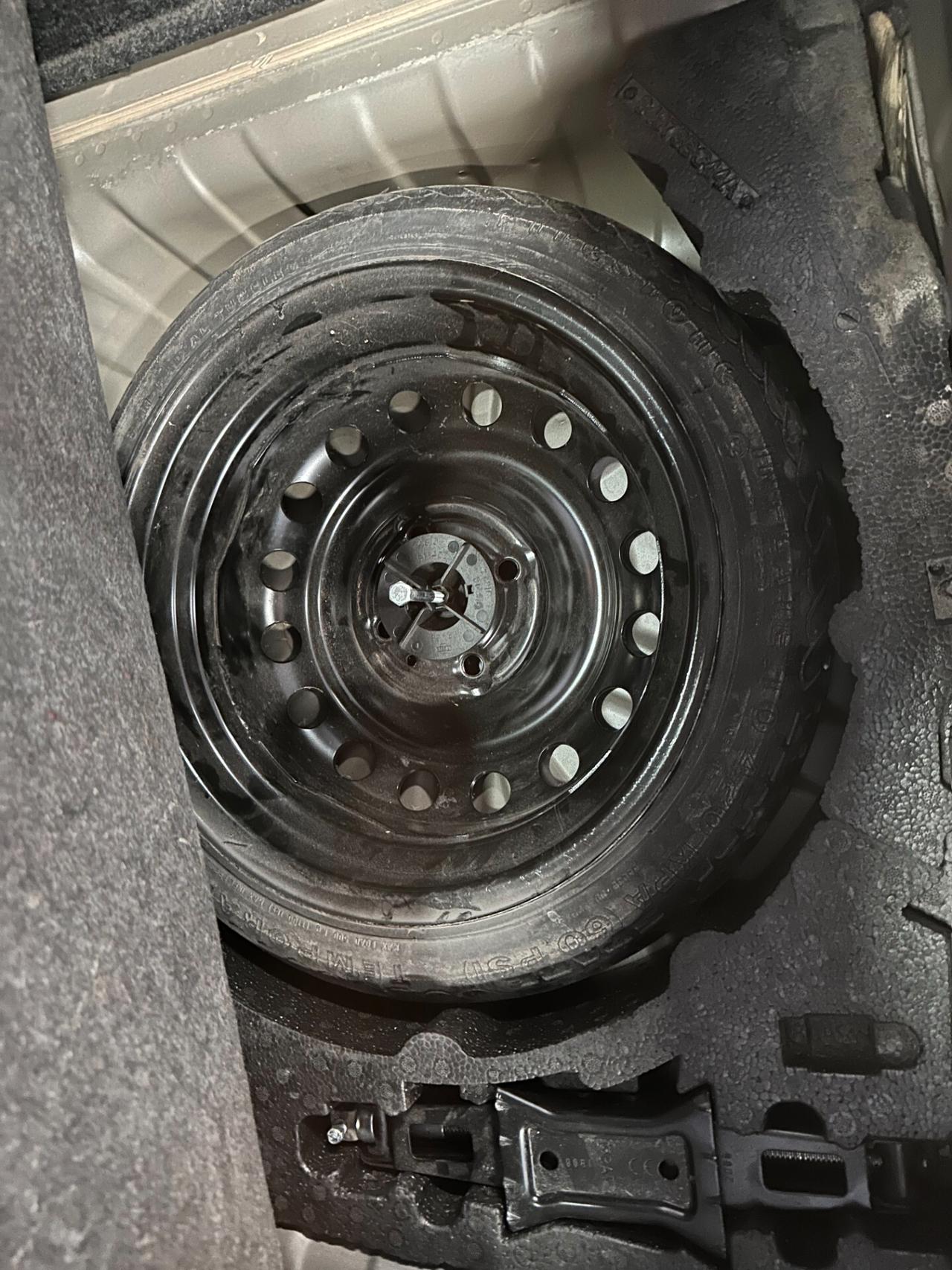 Nissan Micra 1.2 16V 5 porte Acenta