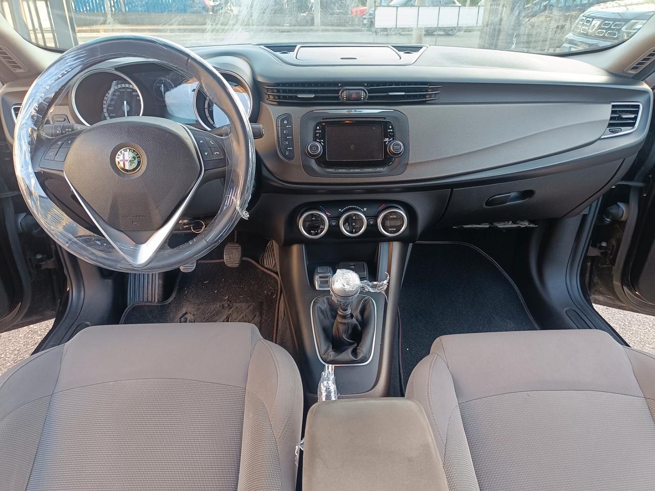 Alfa Romeo Giulietta 1.6 JTDm-2 105 CV Distinctive