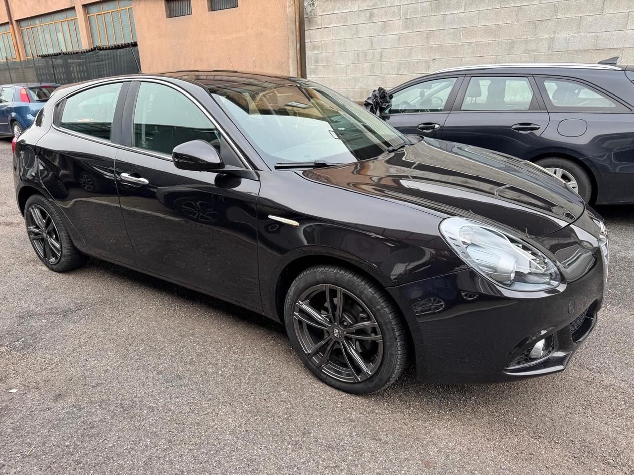 Alfa Romeo Giulietta 1.6 JTDm-2 105 CV Business*EURO5*CERCHI
