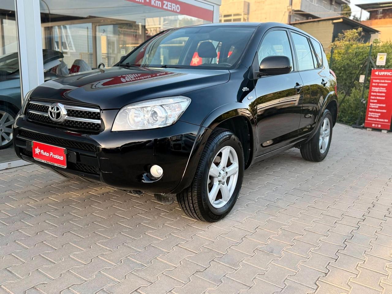 Toyota RAV 4 2.2 D-4D 177 CV sol