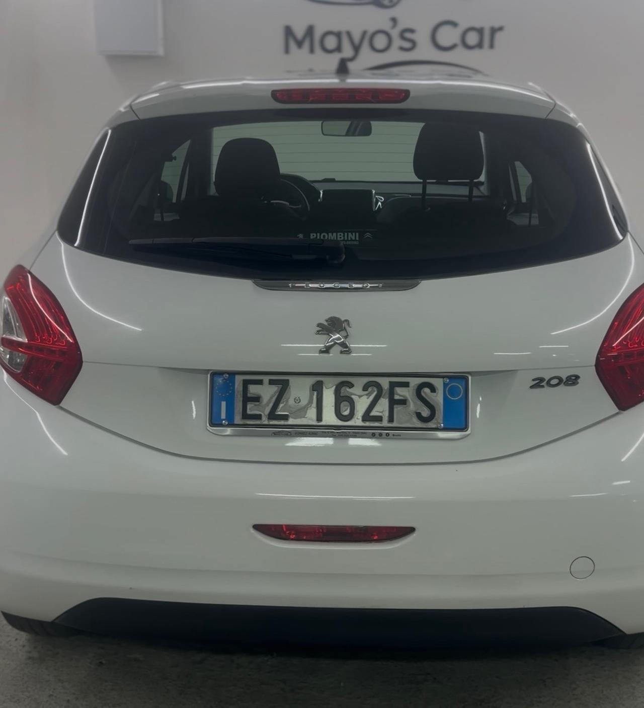 PEUGEOT 208 (anno 2015)