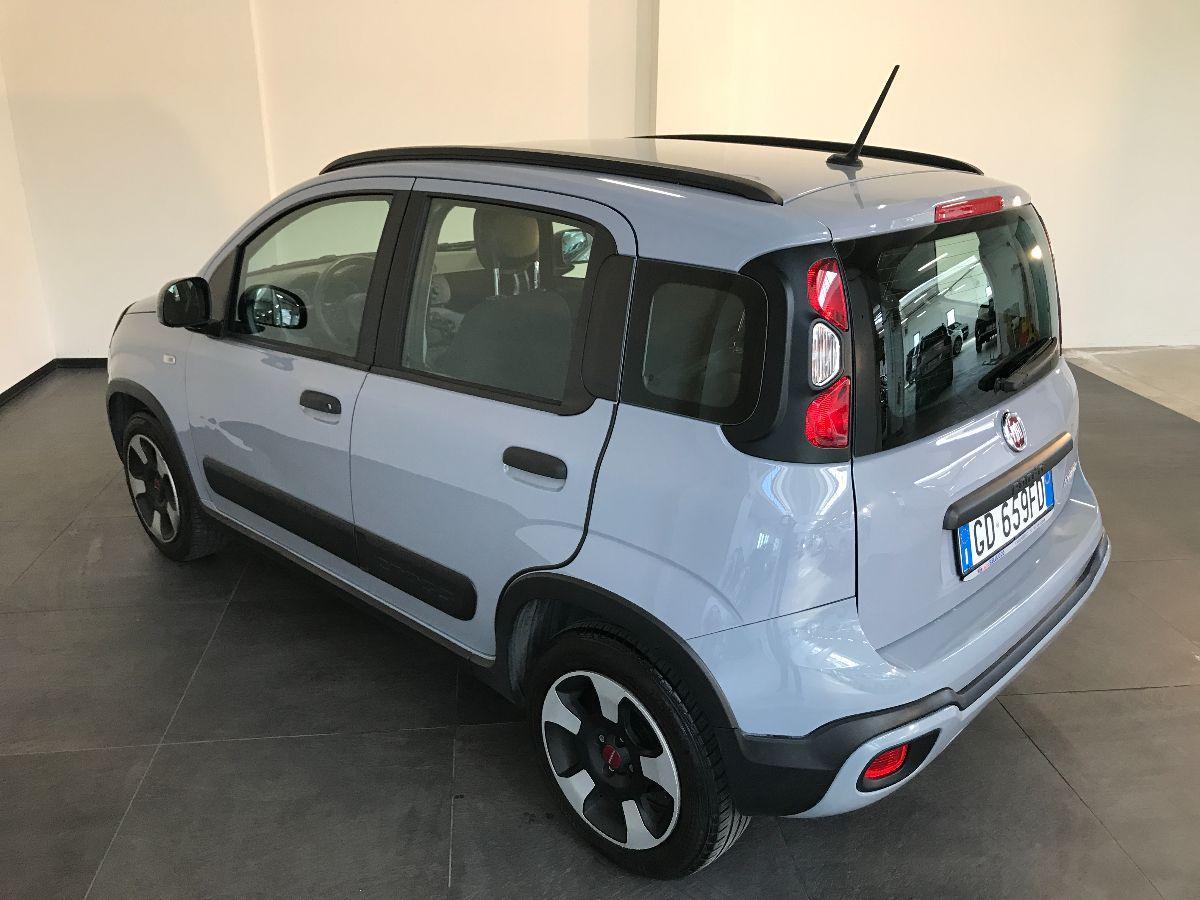 FIAT Panda 1.0 FireFly S&S Hybrid Cross
