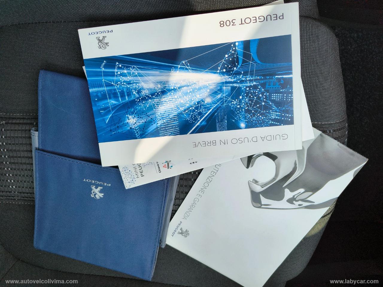 PEUGEOT 308 BlueHDi 130 S&S SW Allure