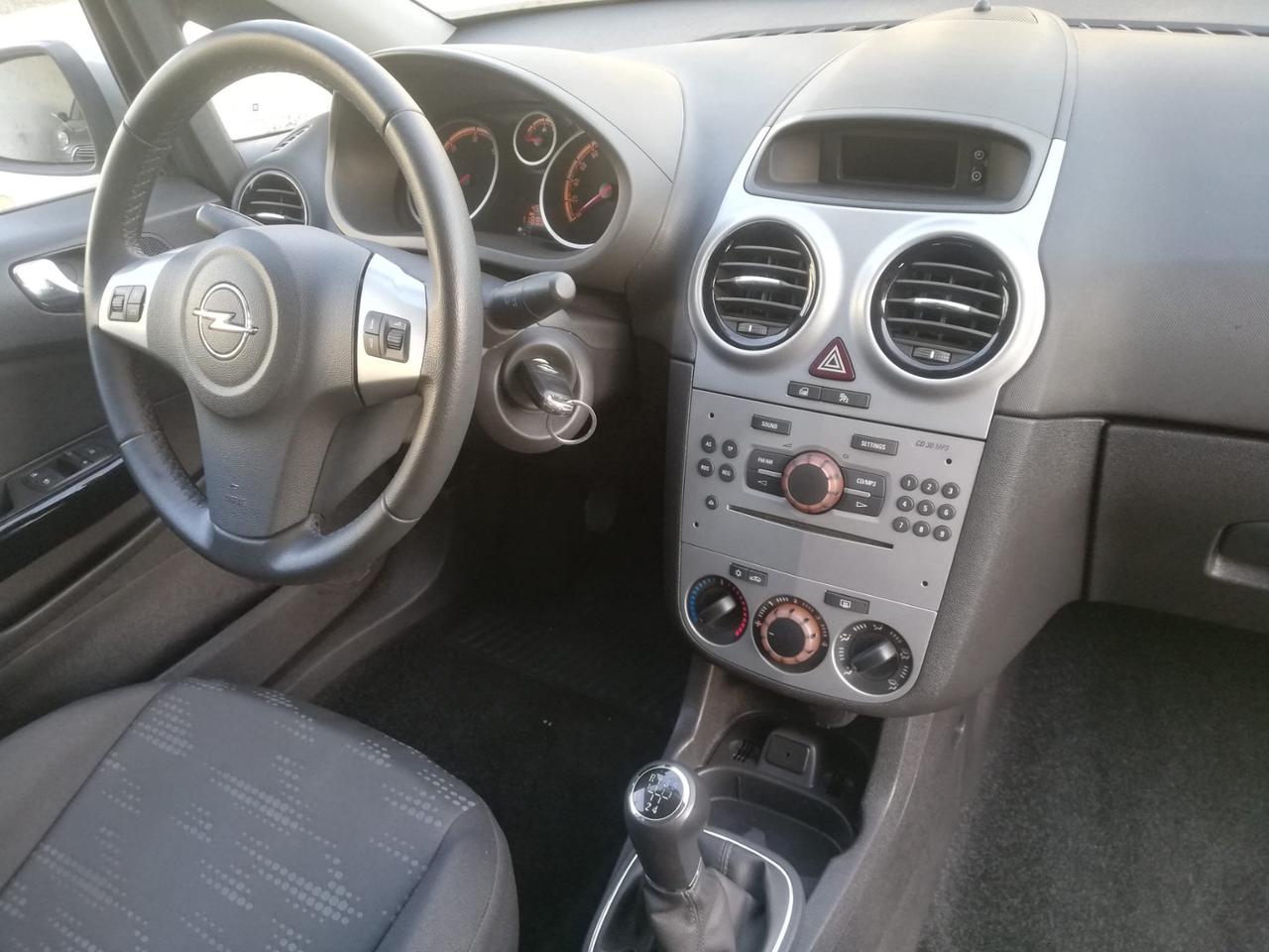 Opel Corsa 1.3 CDTI Anno 2012 SOLO 100000 Km