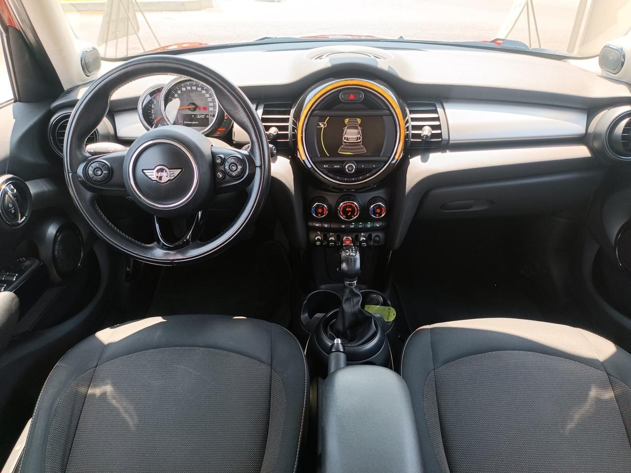 Mini cooper D 5 porte