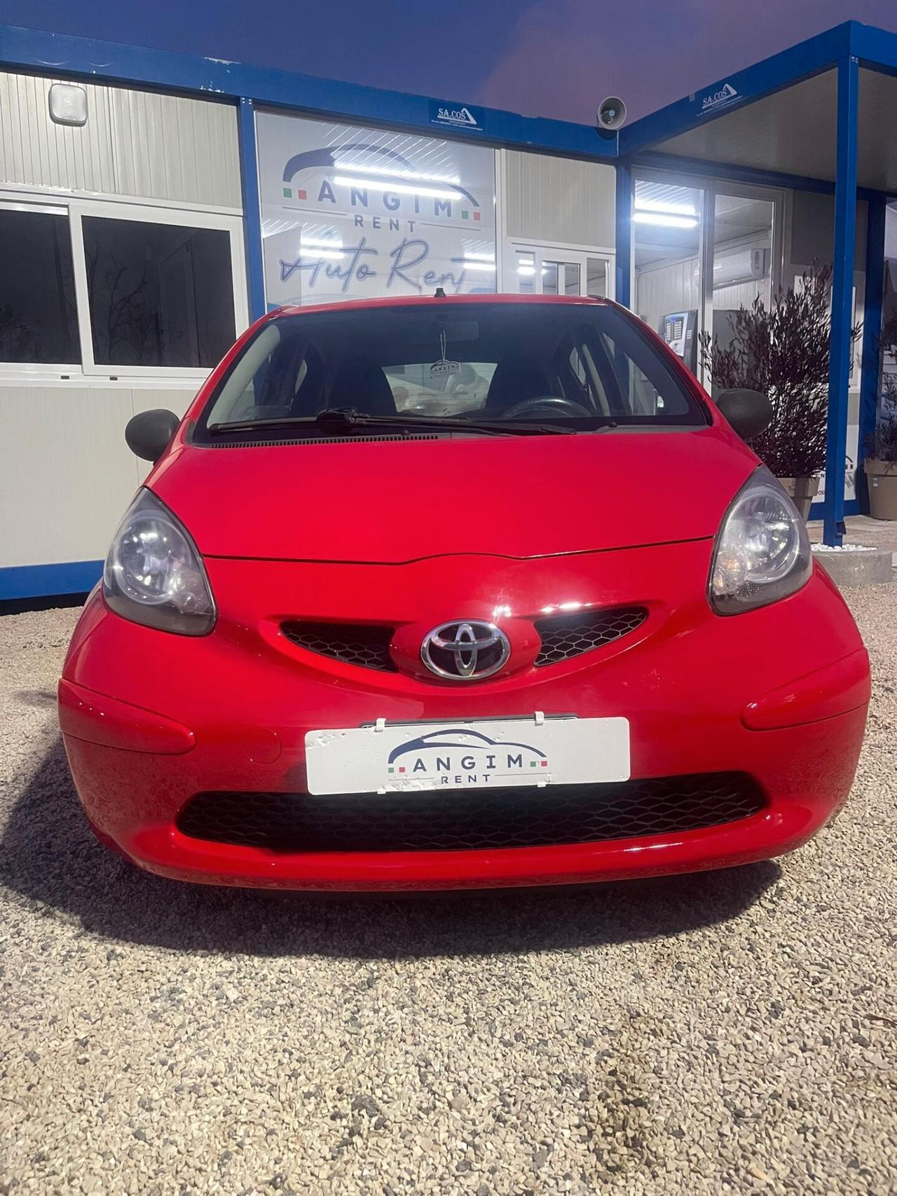 Toyota Aygo 1.0 12V VVT-i 5 porte Sol