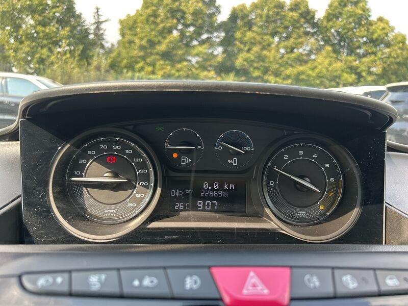 Lancia Ypsilon NUOVA My23 1.0 Firefly 70 CvStart&Stop Hybrid Gold