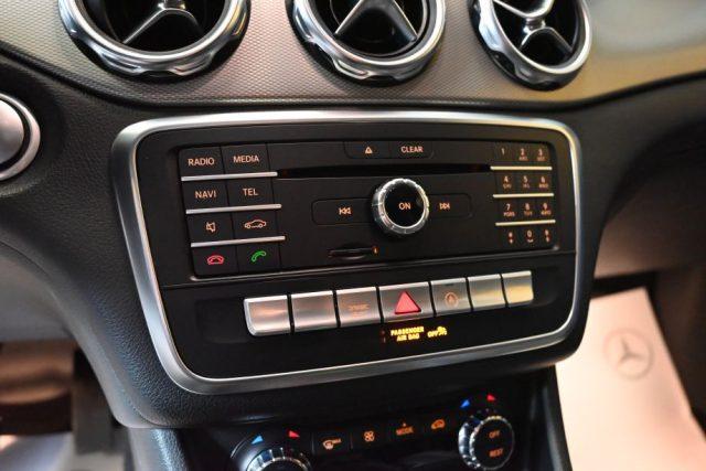 MERCEDES-BENZ GLA 180 SPORT AUTO NAVI TEL CAM 18"CRUISE PELLE/TESS.FULL!