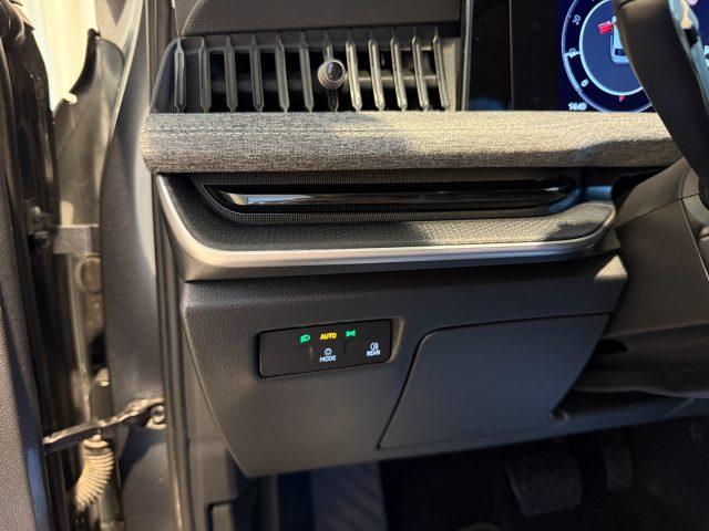 SKODA Superb 2.0 TDI DSG Wagon Selection Camera DAB+ LED Navi