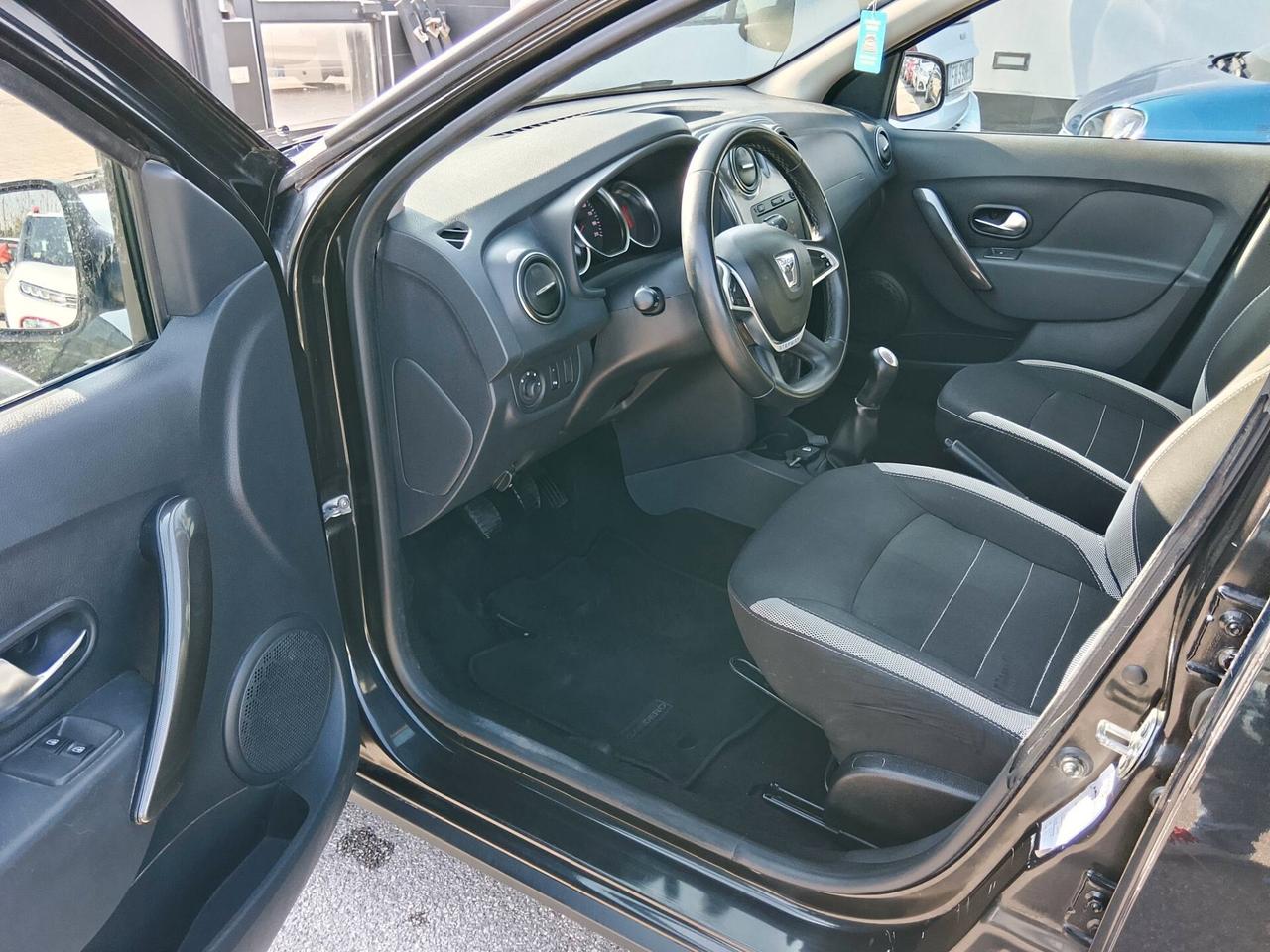 Dacia Sandero Stepway GPL 100CV