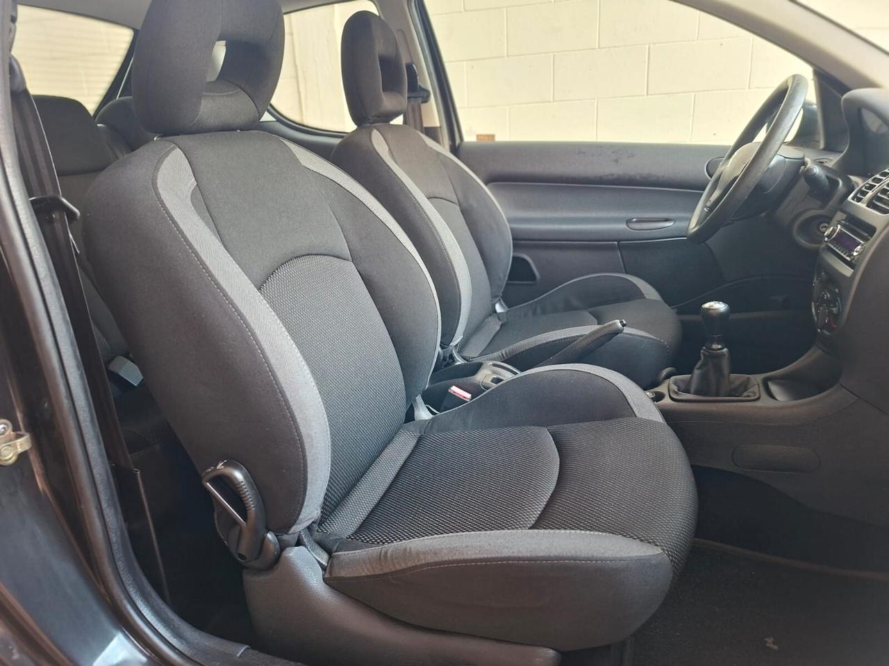 Peugeot 206 3p 1.4 Sweet Years, euro 4, ok neop.