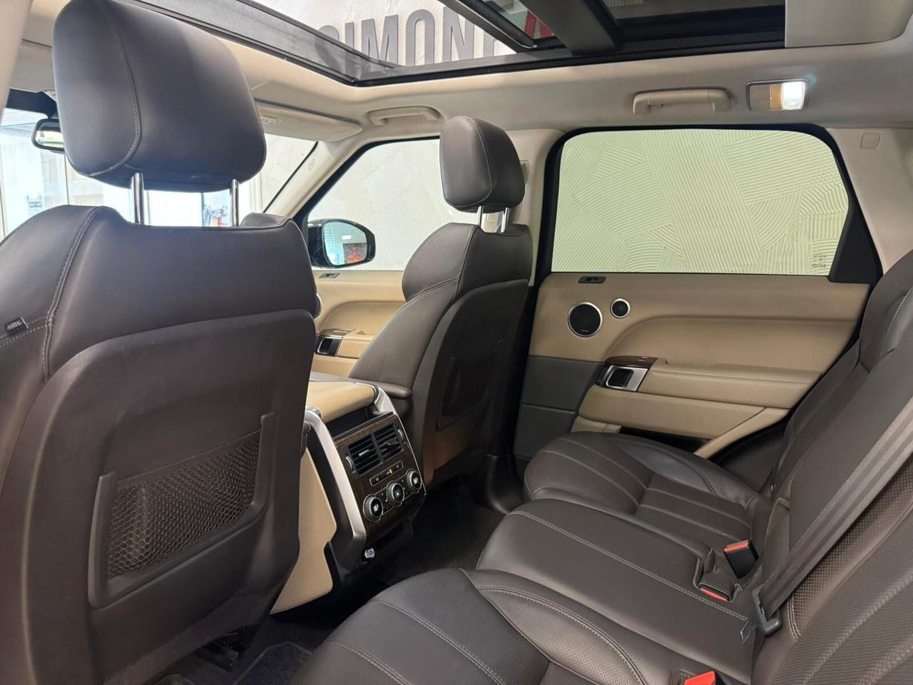 Land Rover Range Sport 3.0 TDV6 HSE Dynamic